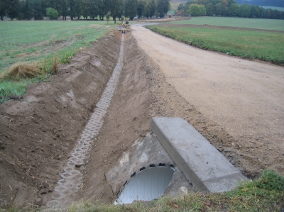 Polní cesta Havlíčkova Borová VPC 12.jpg