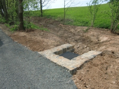 obr. 7 - polní cesta VPC 3 detail propustku