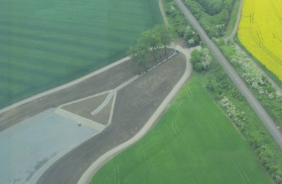 Čelčice detail hráze a výpustného objektu