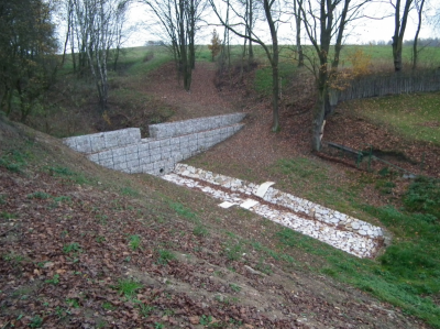 Pohled na zakončení strže