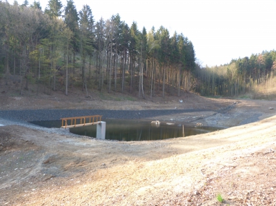 Nádrž na Sabatzerově potoce_začátek napouštění