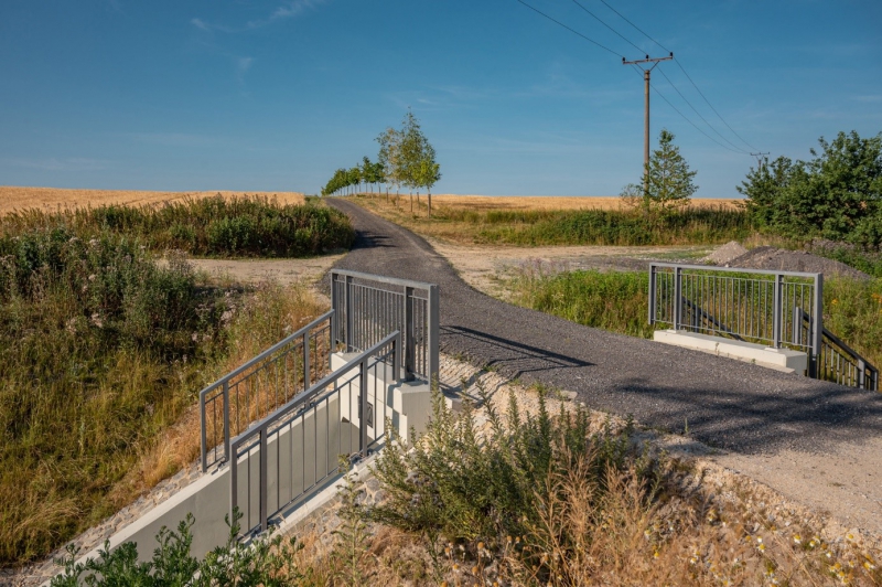 Obrázek4_Realizovaná komunikace v rámci stavby koridoru HC-2 v k.ú. Roudná nad Lužnicí a IP 16.jpg