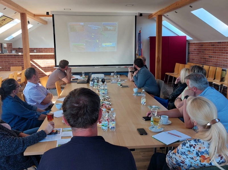 Setkání v Krásné - obecní úřad